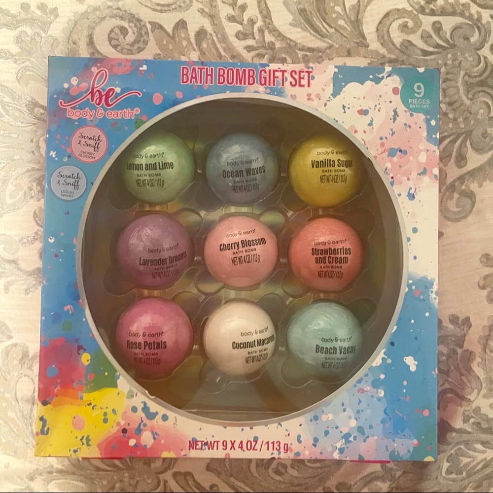Bath Bombs Set of 9 different Scent